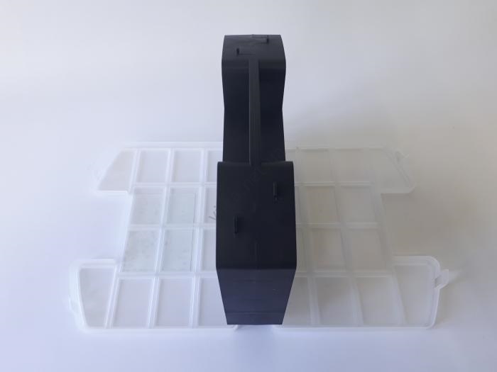 Ящик пластмассовый для шурупов 26,5*21,5 cm, h 6,5 cm.