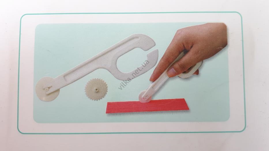 Колесо кондитерское пластмассовое для нарезки мастики L 12 cm.